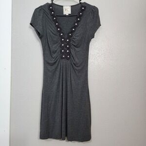 Pink Rose Women's Gray Short Sleeve Dress - Size Small -‎ Boho Beaded V-Neck